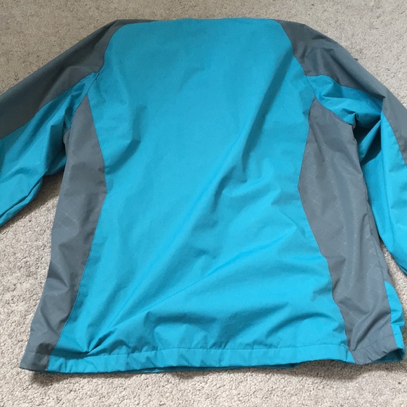 Woman’s L windbreaker rain jacket - Picture 9 of 11